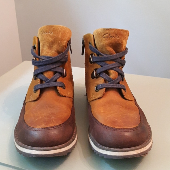 clarks boys brown boots